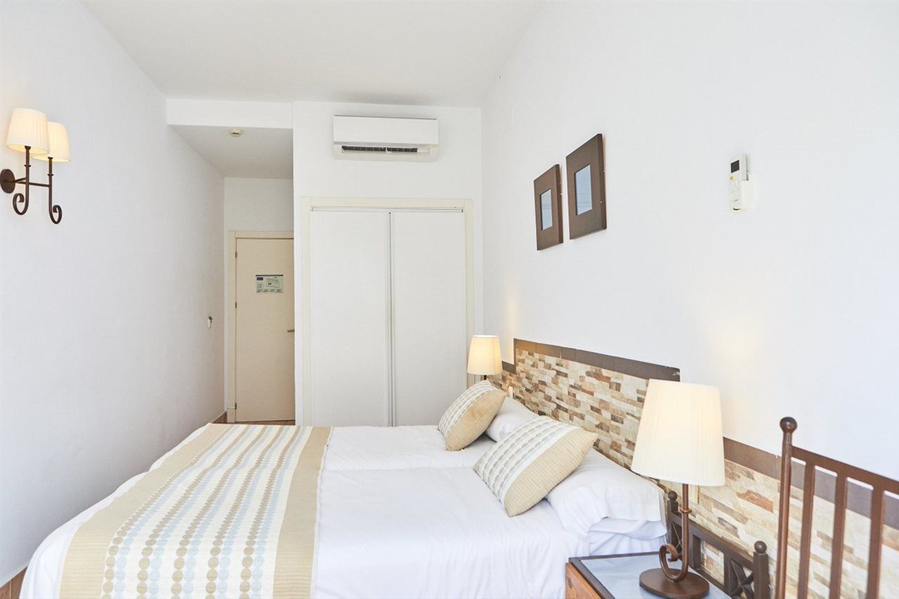 Fergus Conil Park Hotel Конил-де-ла-Фронтера Екстериор снимка
